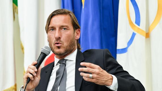 26 giugno 2006, il rigore di Totti contro l'Australia. "Gli faccio il cucchiaio. Lascia perdere..."